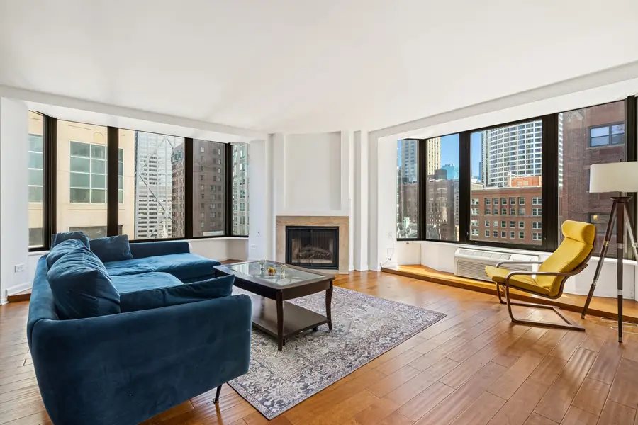 40 E Delaware Place #1502, Chicago, IL 60611 - #3