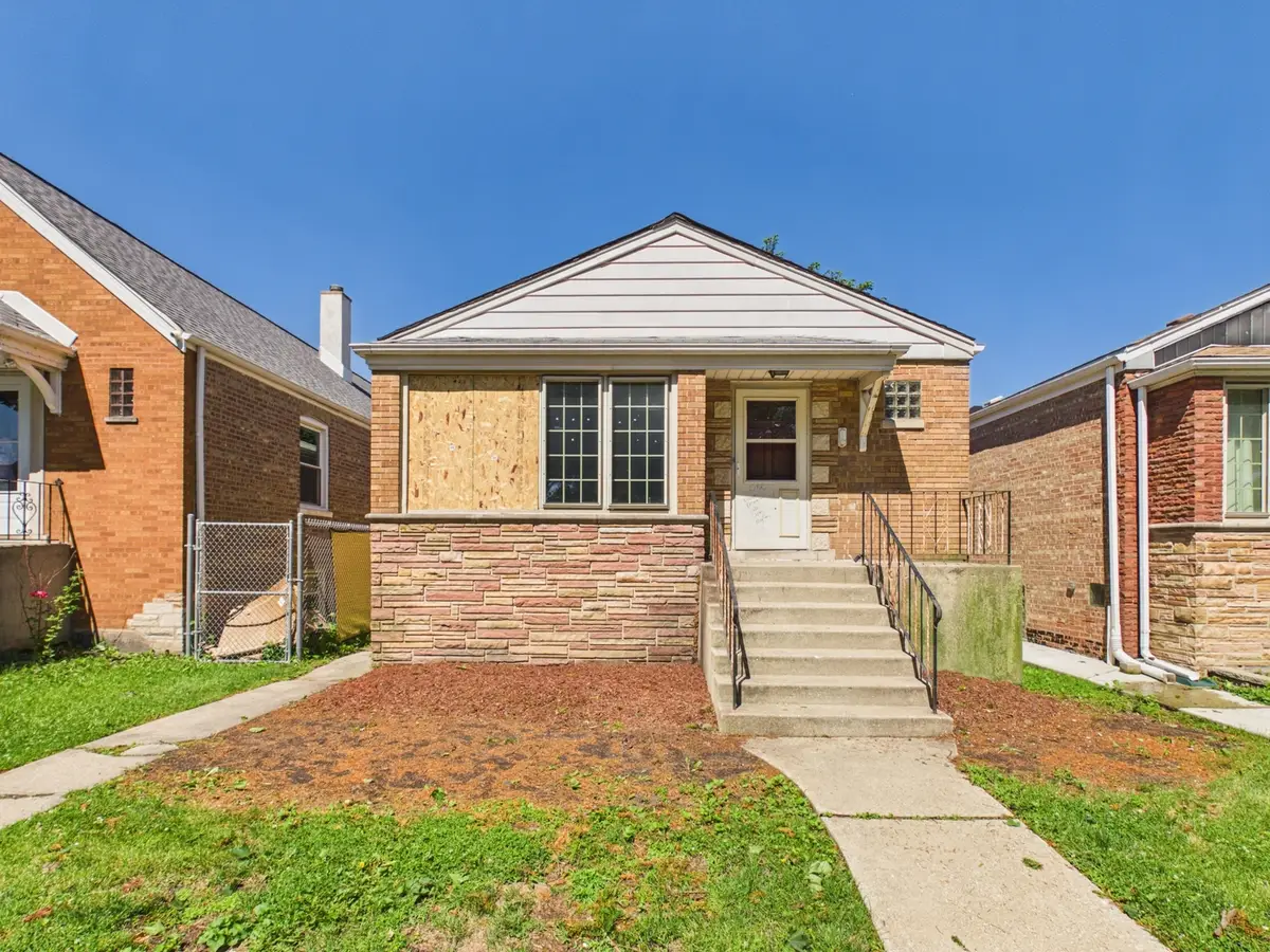 5208 S Long Avenue, Chicago, IL 60638 - #1