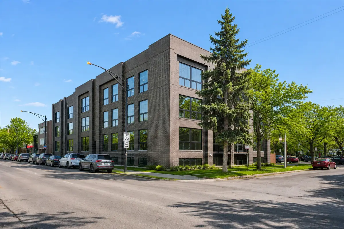 5830 N Lincoln Avenue #3W, Chicago, IL 60659 - #1