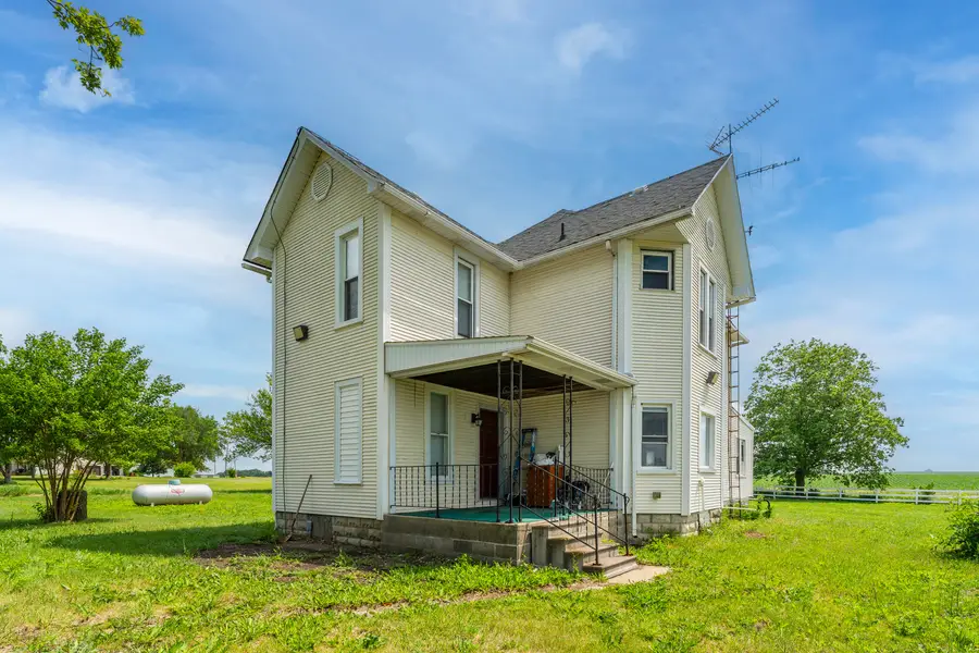 24501 N 1300 East Road, Cornell, IL 61319 - #2