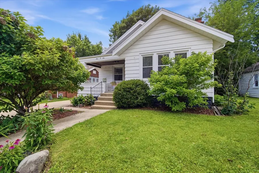 405 Kreitzer Avenue, Bloomington, IL 61701 - #2