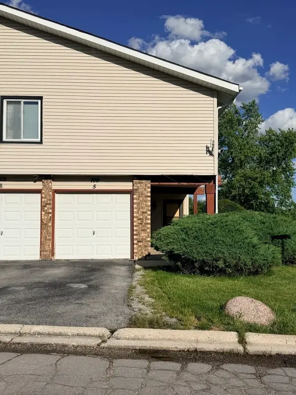 709 Spring Court #5, University Park, IL 60484
