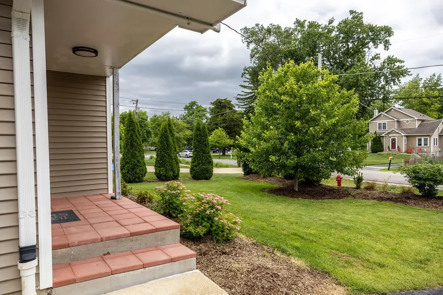 306 N Washington Street, Westmont, IL 60559 - #2