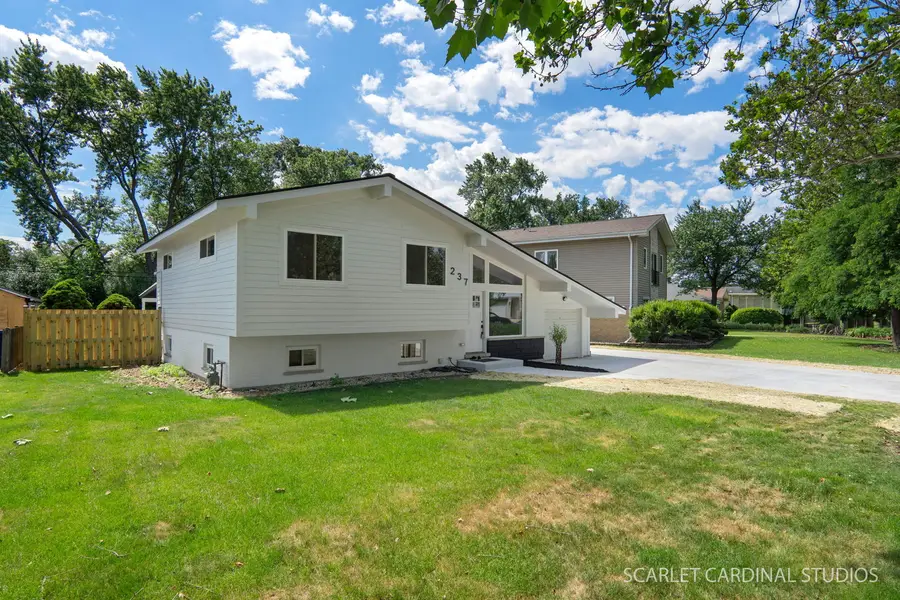 237 Terry Lane, Villa Park, IL 60181 - #3