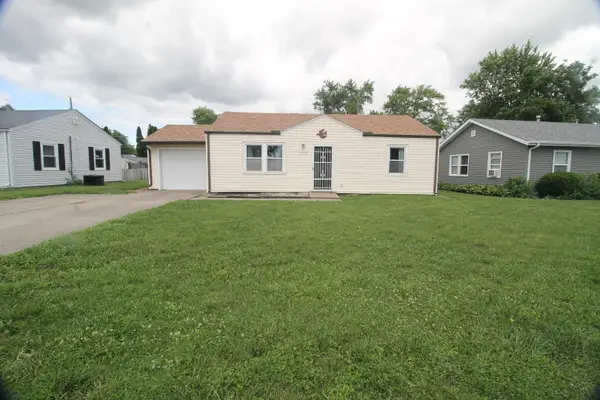 2108 W 68th Street, Davenport, IA 52806