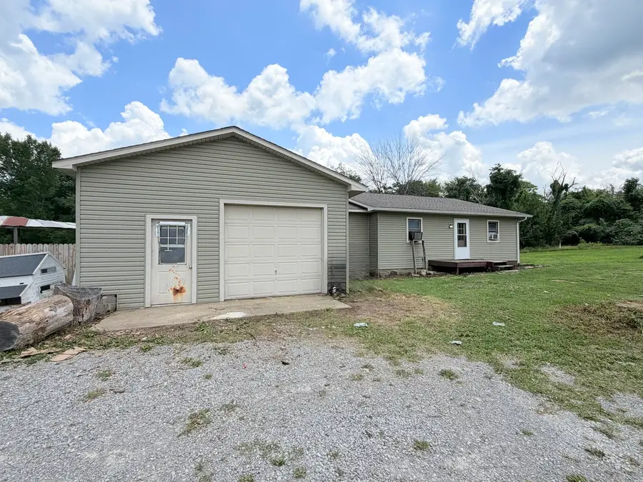 855 Beech Hollow Road, Harrisburg, IL 62946 - #3