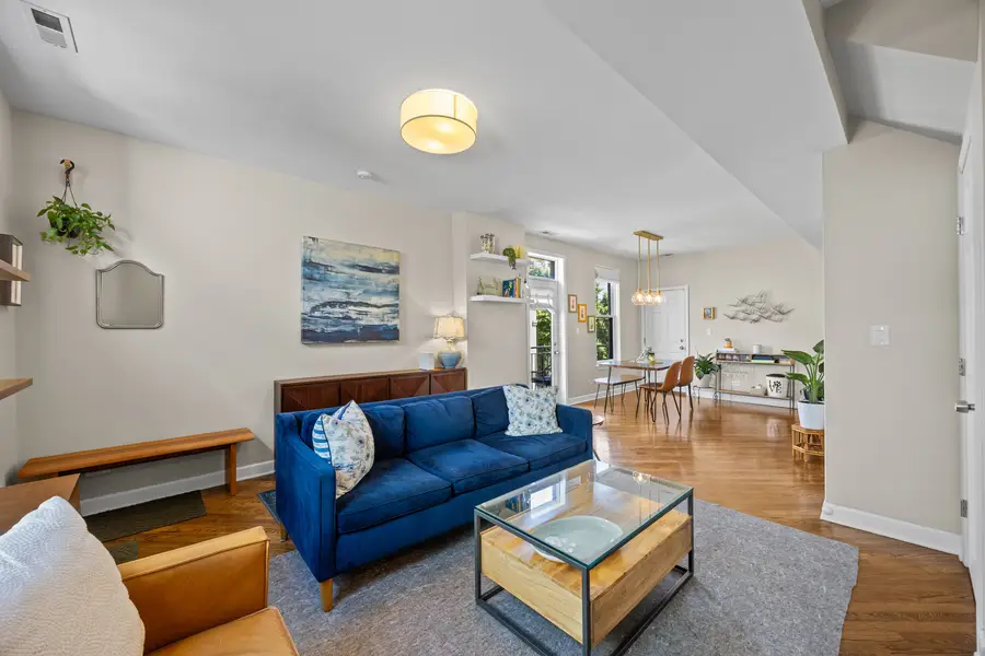 1920 W Dickens Avenue #3R, Chicago, IL 60614 - #2