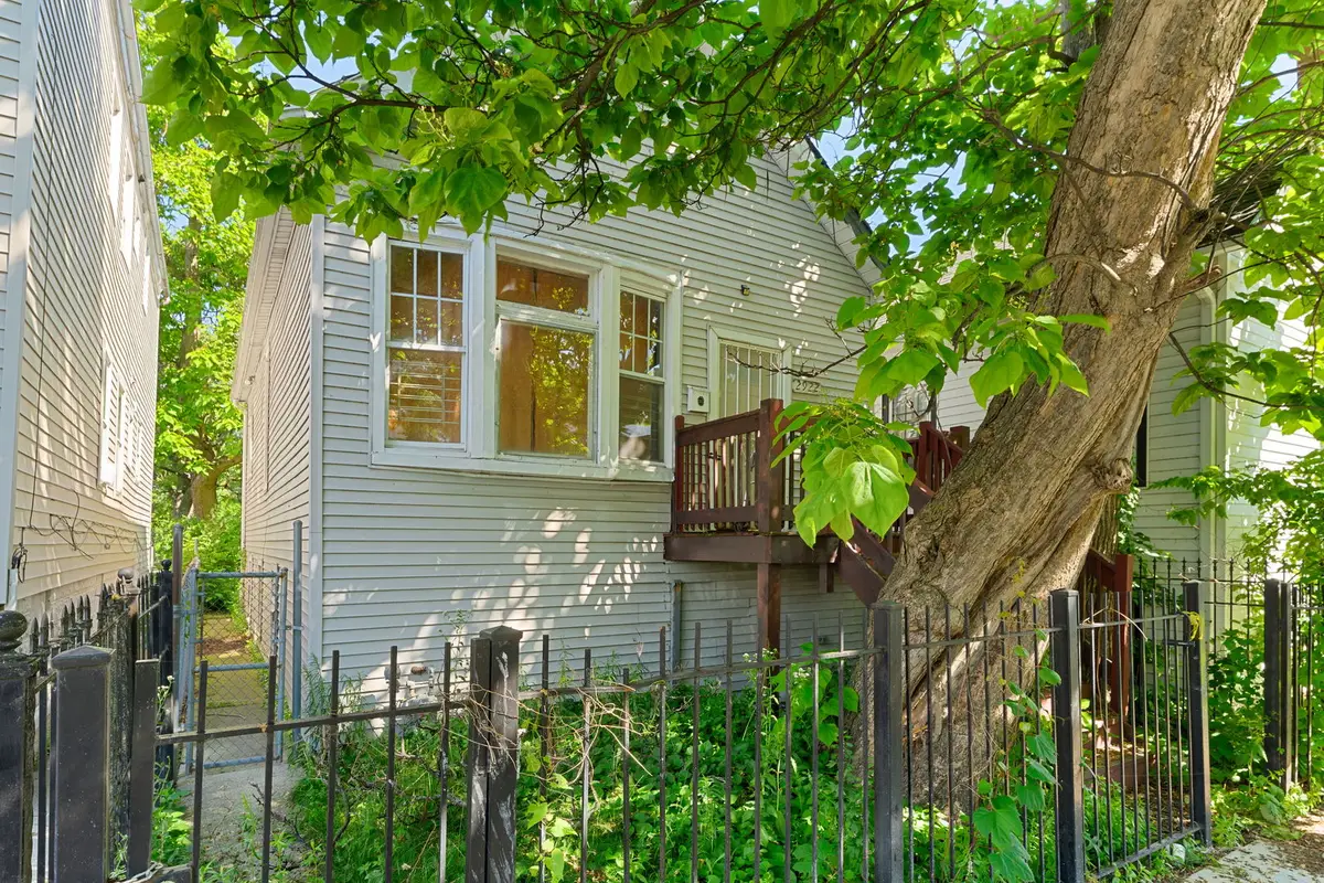 2922 E 78th Place, Chicago, IL 60649 - #1