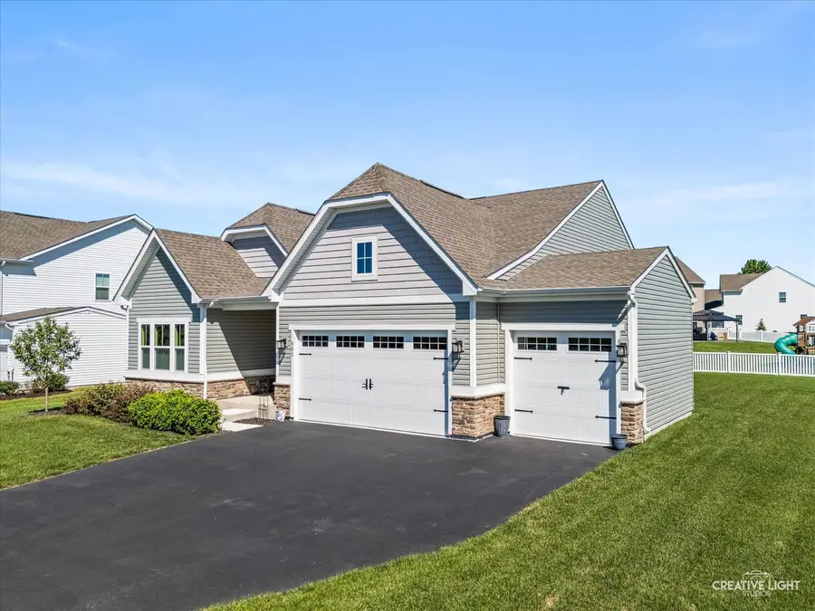 901 S Wind Drive, Sandwich, IL 60548 - #3