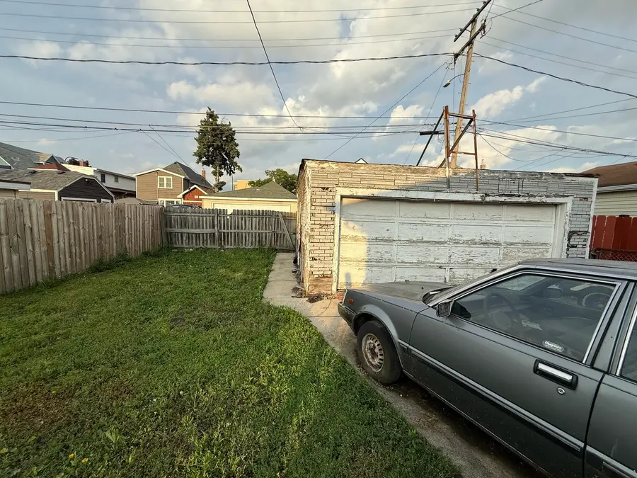 2627 S 60th Court, Cicero, IL 60804 - #3