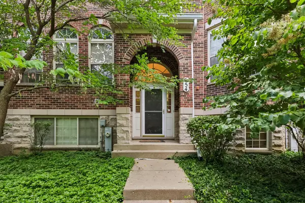 654 Astor Lane, Wheeling, IL 60090