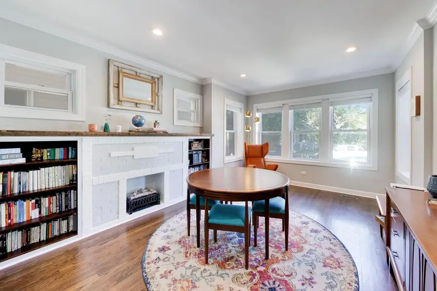 3313 N Kenneth Avenue, Chicago, IL 60641 - #3