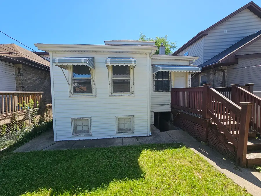 1448 N Menard Avenue, Chicago, IL 60651 - #3