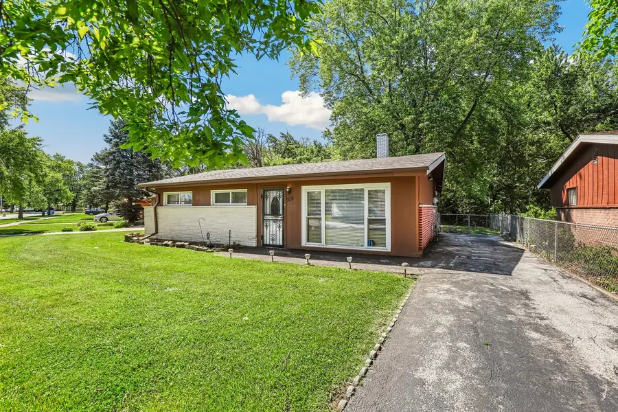709 163rd Street, Calumet City, IL 60409 - #2