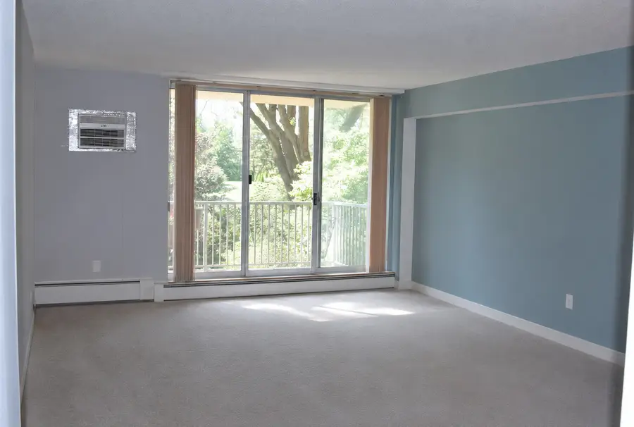 2200 S Stewart Avenue #2F, Lombard, IL 60148 - #2