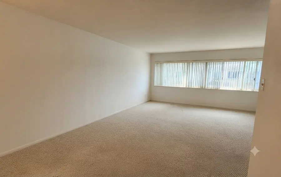 2650 Central Drive #1N, Flossmoor, IL 60422 - #2