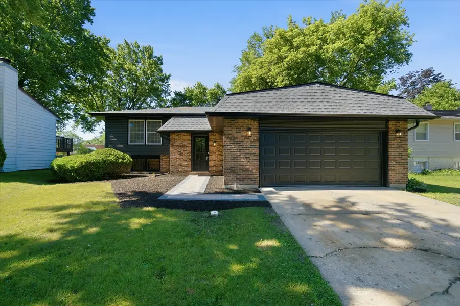 34 Berkshire Drive, Wheeling, IL 60090 - #3