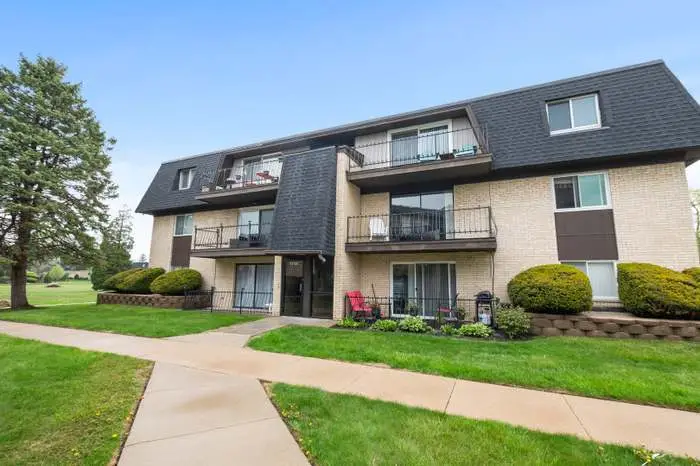 11123 S 84th Avenue #2B, Palos Hills, IL 60465 - #1