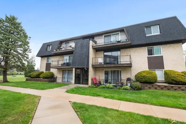 11123 S 84th Avenue #2B, Palos Hills, IL 60465