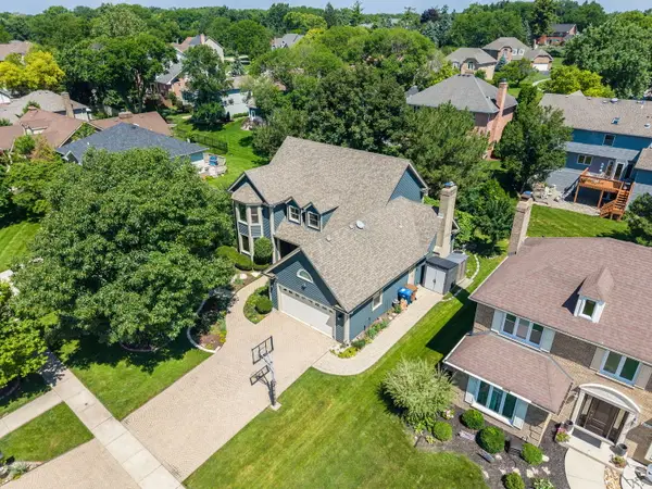 21W728 Mccarron Road, Glen Ellyn, IL 60137