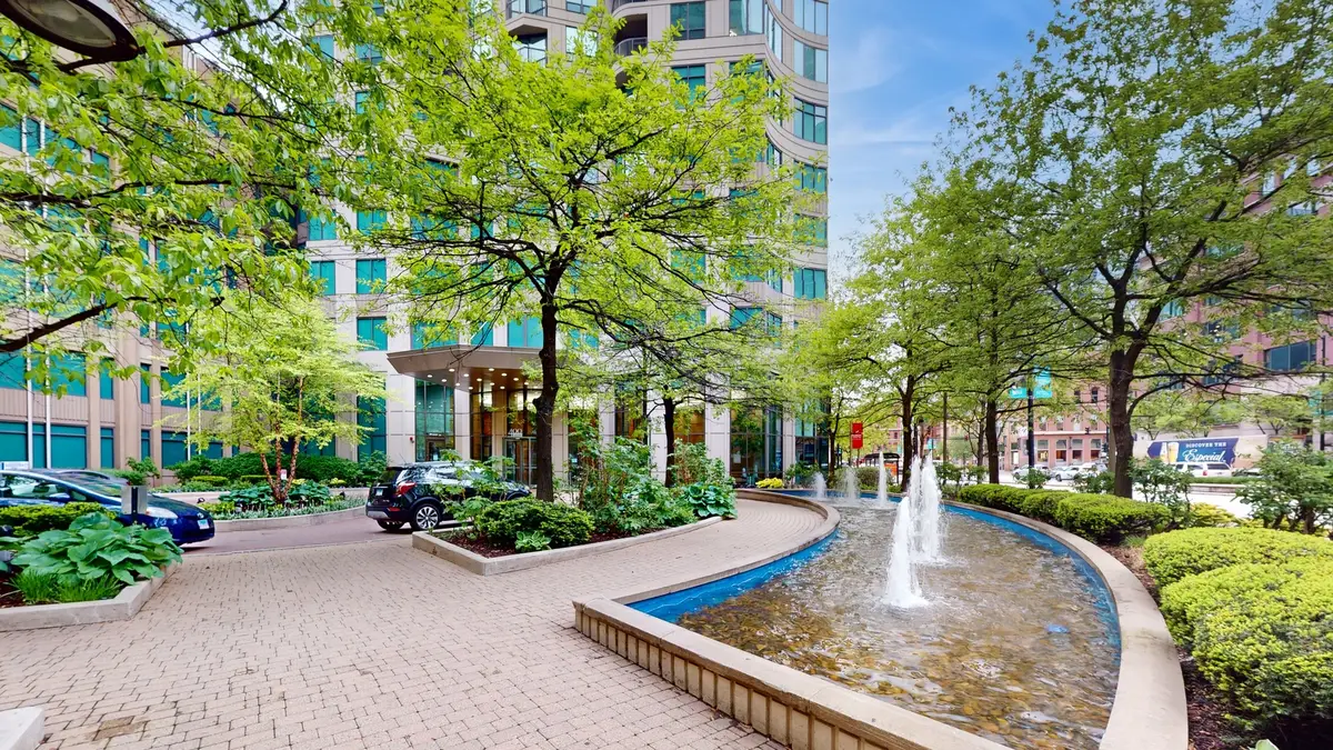 400 N Lasalle Street #1202, Chicago, IL 60654 - #1