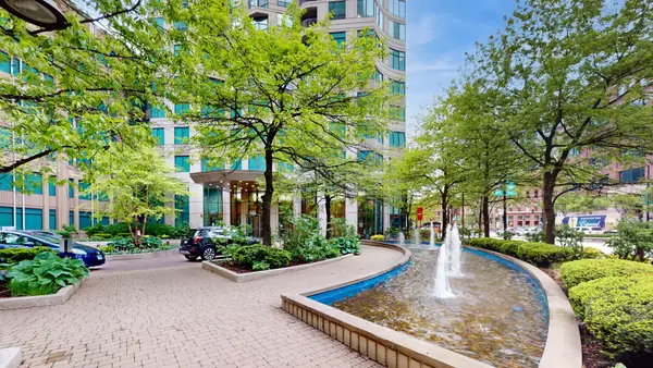 400 N Lasalle Street #1202, Chicago, IL 60654