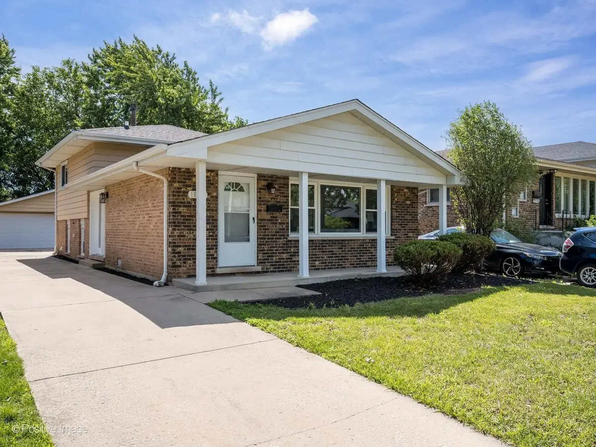 18011 Greenview Terrace, Country Club Hills, IL 60478 - #1