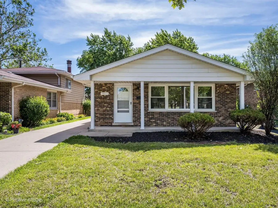 18011 Greenview Terrace, Country Club Hills, IL 60478 - #2