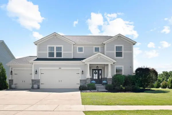 149 Cranbrook Lane, Hawthorn Woods, IL 60047