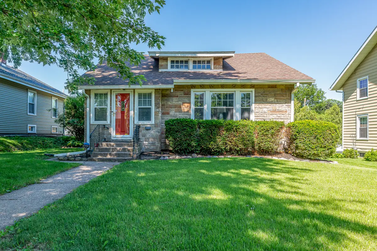 2124 Highland Avenue, Davenport, IA 52803 - #1