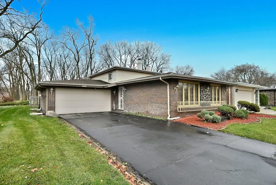 15705 Madison Avenue, Dolton, IL 60419 - #2