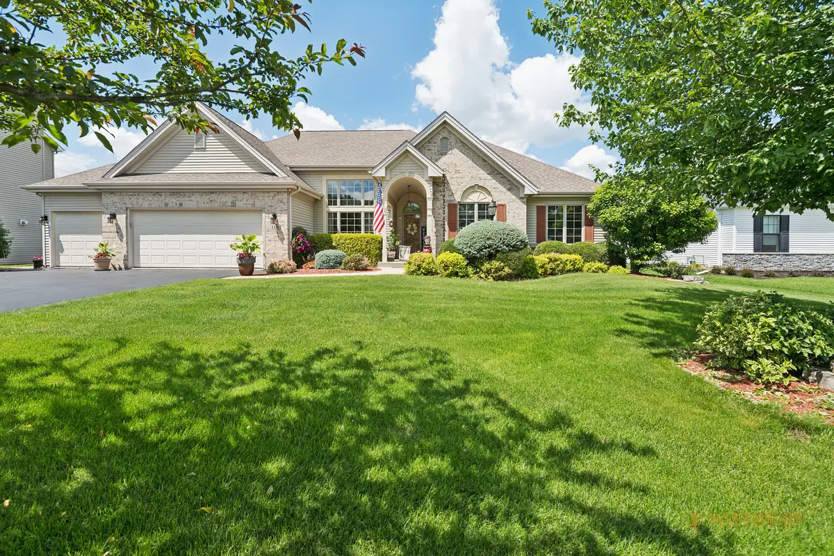 118 Boeing Trail, Poplar Grove, IL 61065 - #1