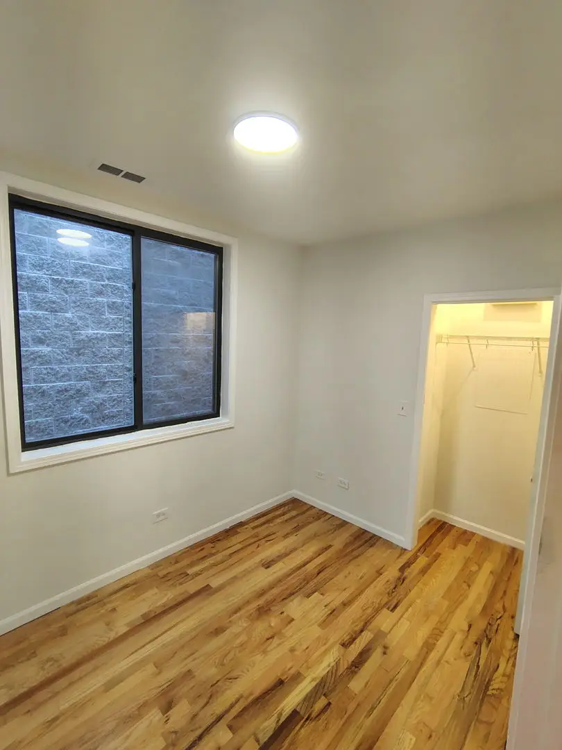 957 W 51st Street, Chicago, IL 60609 - #3