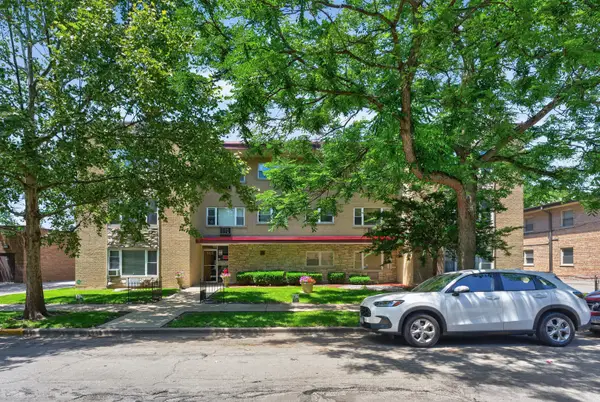 415 S Maple Avenue #503, Oak Park, IL 60302