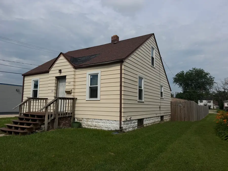 148 S Prairie Avenue, Bradley, IL 60915 - #2