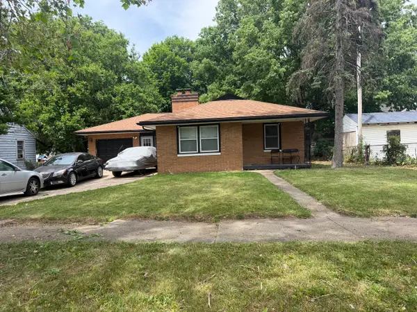 2109 W Millman Street, Peoria, IL 61605