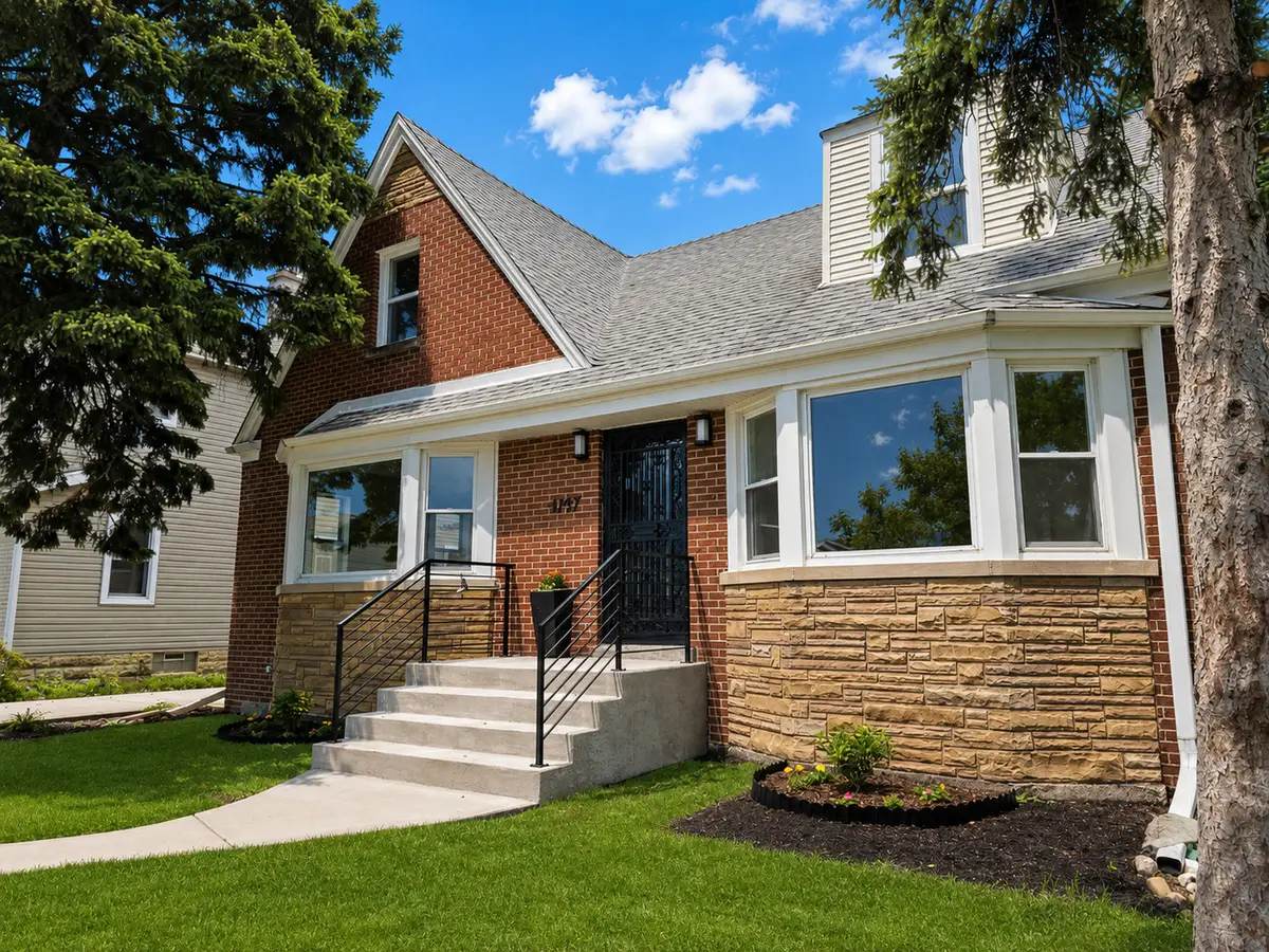 4727 N Newcastle Avenue, Harwood Heights, IL 60706 - #1
