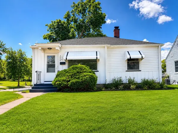 2404 Myrtle Street, Davenport, IA 52804