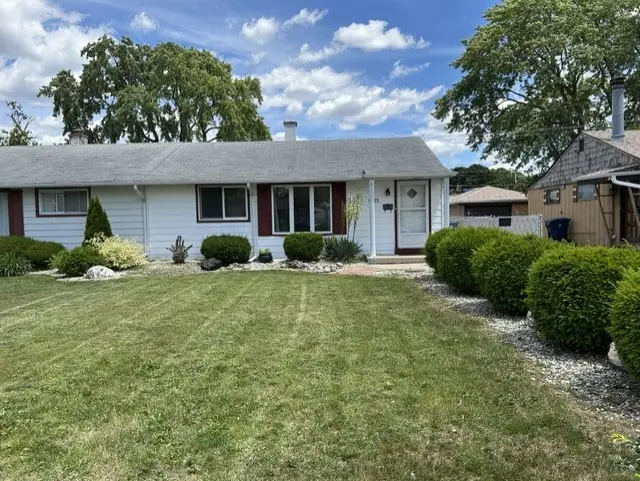 8855 S Komensky Avenue, Hometown, IL 60456 - #1