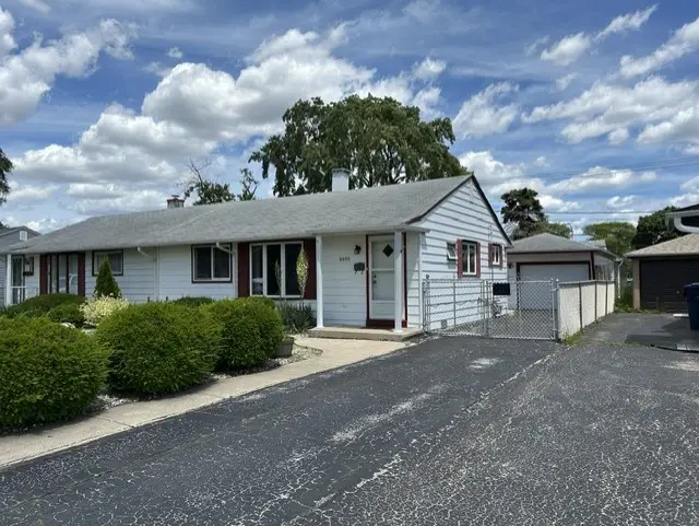 8855 S Komensky Avenue, Hometown, IL 60456 - #3