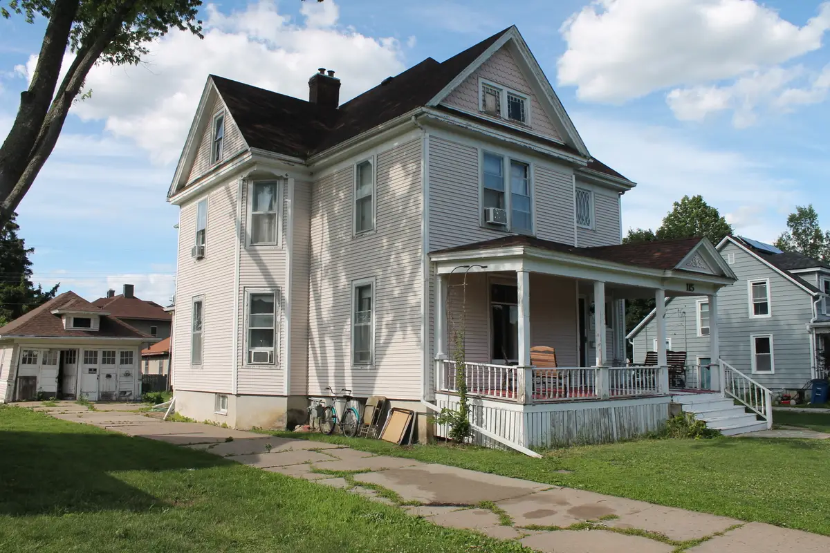 115 E Court Street, Cambridge, IL 61238 - #1