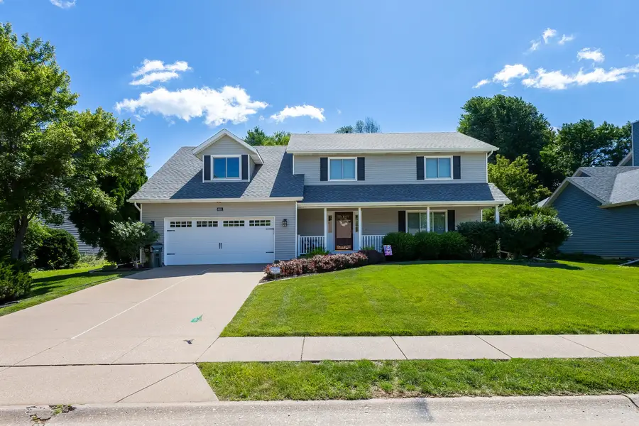 4621 Hamilton Drive, Davenport, IA 52807 - #2