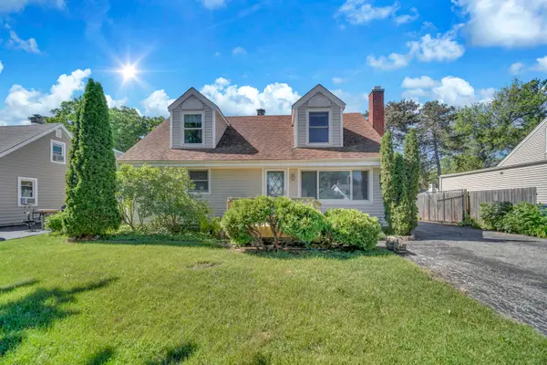 18843 W Deerpath Road, Grayslake, IL 60030