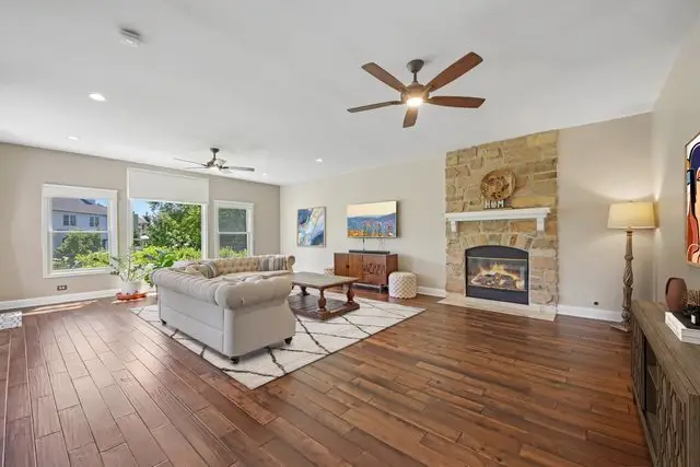 823 Warwick Lane, Lake Zurich, IL 60047 - #2