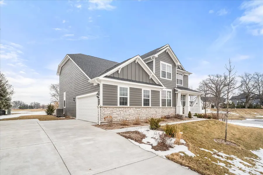 3667 Peregrine Way, Elgin, IL 60124 - #2
