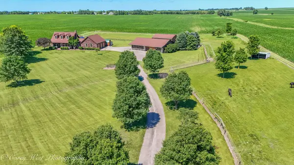 1869 Woodlawn Road, Steward, IL 60553