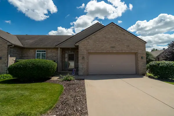 11417 Russell Drive #1, Huntley, IL 60142