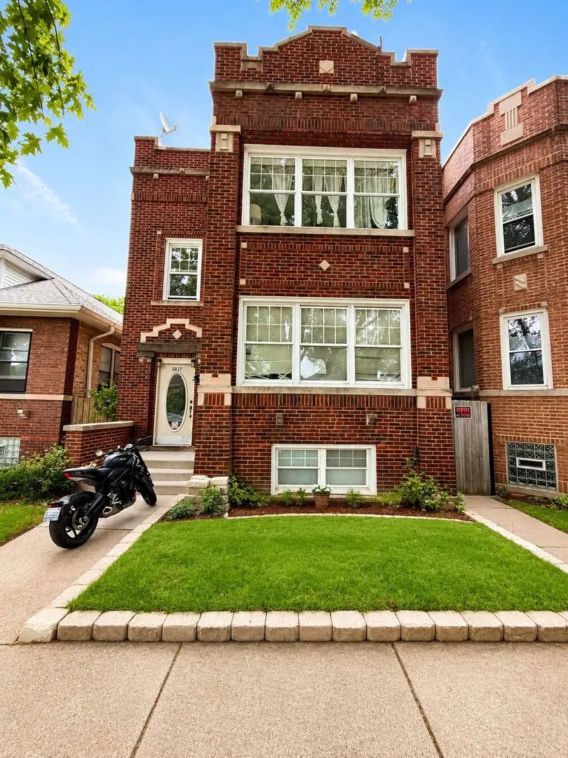 5837 N Washtenaw Avenue, Chicago, IL 60659 - #1