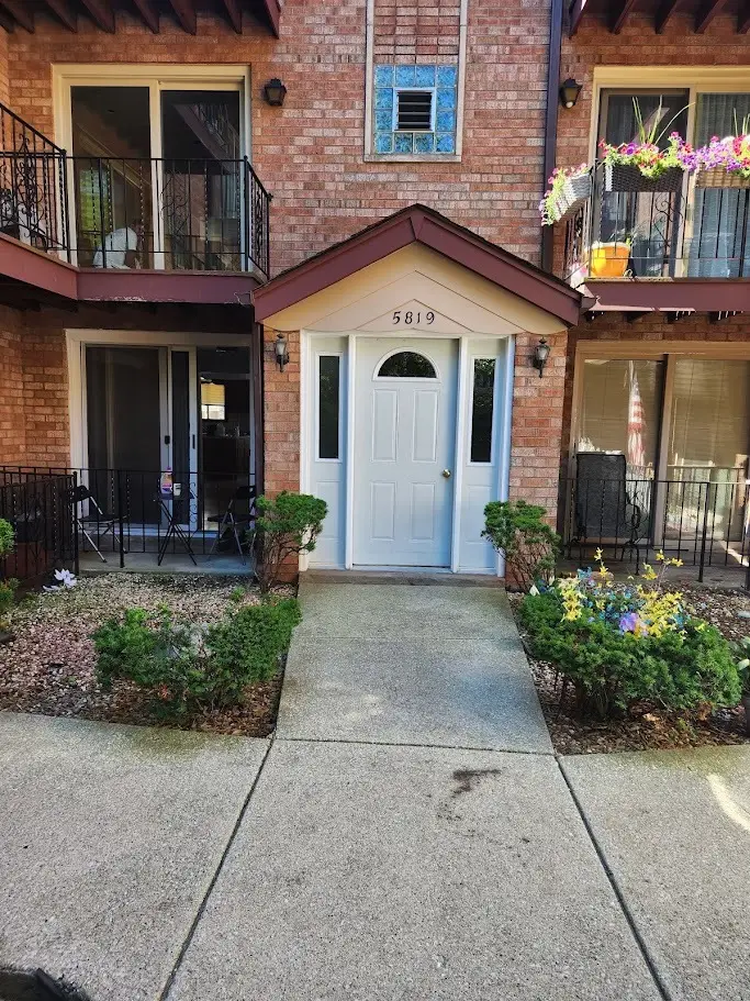 5819 W Higgins Avenue #1D, Chicago, IL 60630 - #1
