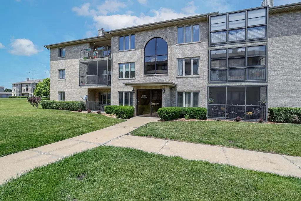 13934 Lavergne Avenue #801, Crestwood, IL 60418 - #1